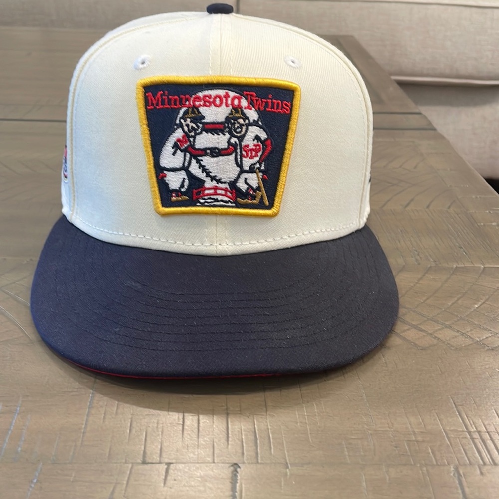 New Era Minnesota Twins Fitted 7- 1/4